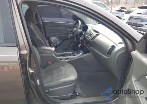 2011 Kia Sportage Lx z USA, uszkodzony, nr VIN KNDPBCA26B7044671